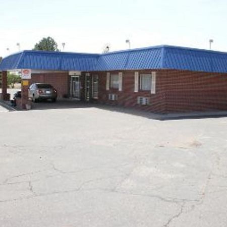 American Inn Colby Exterior photo